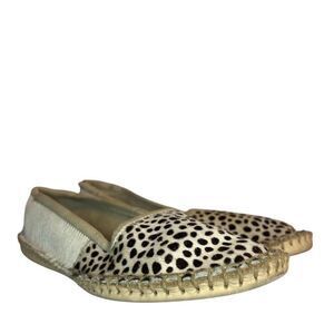 Vanessa Mooney Animal Print Calf Hair and Leather Mocs 8 Moccasin Slip On Shoes